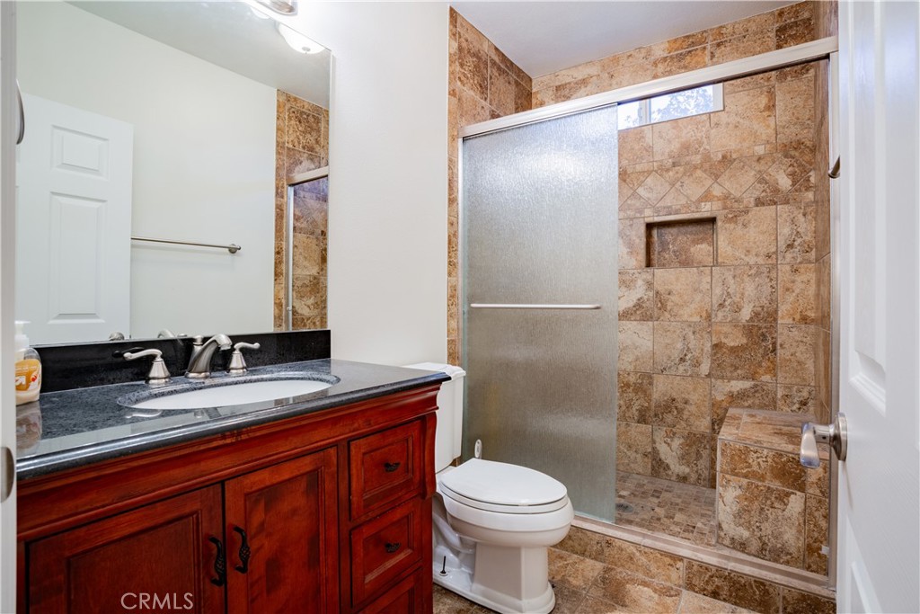 1321 E Cypress Avenue