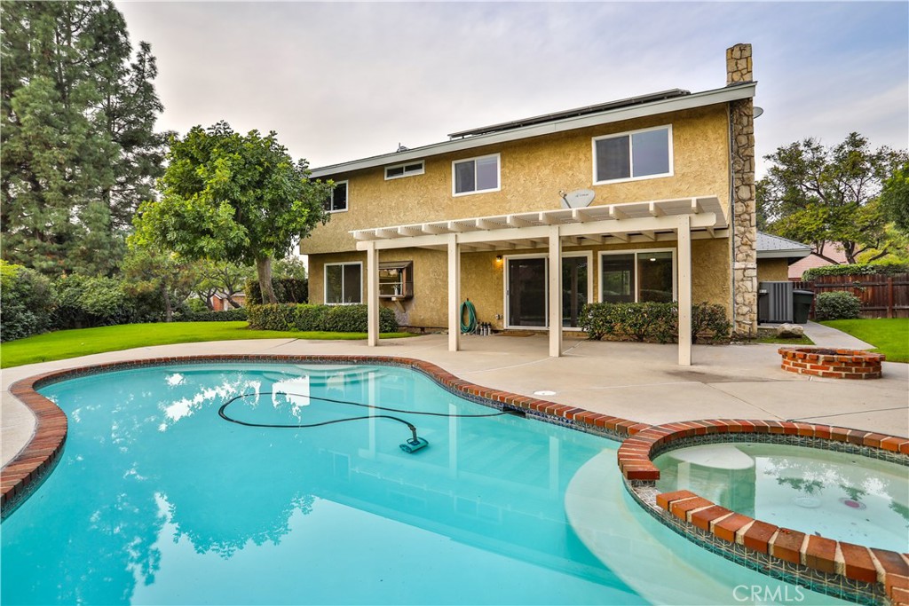 2230 Edinboro Avenue