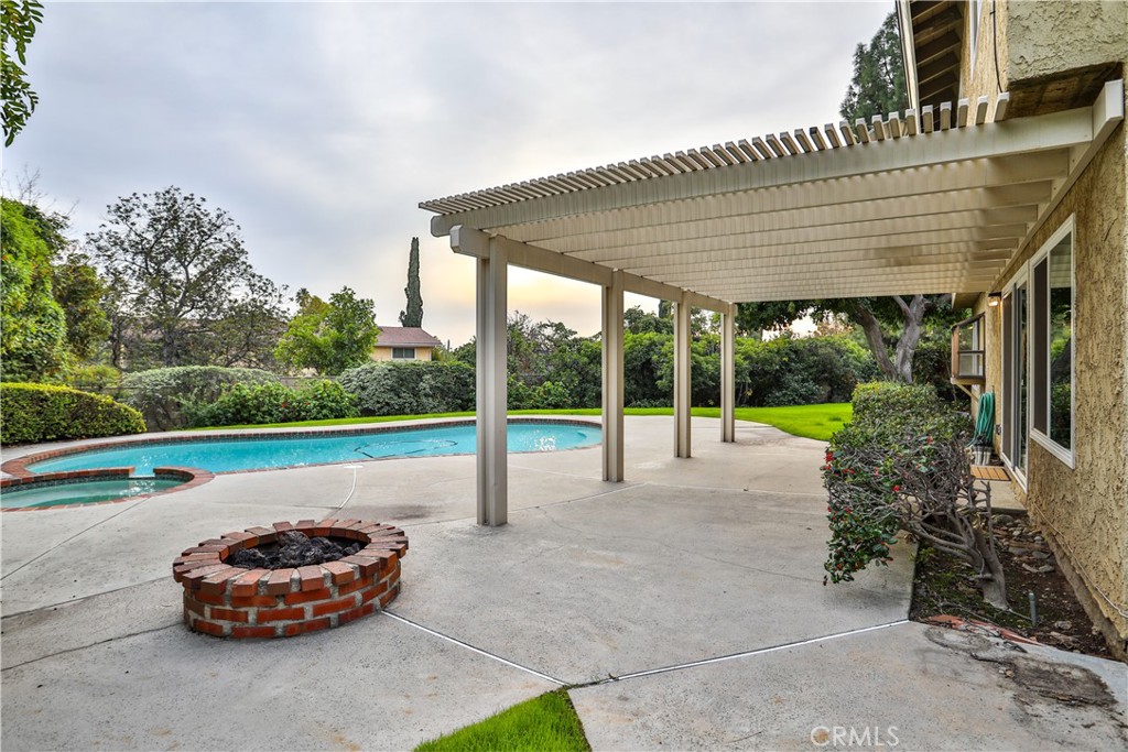 2230 Edinboro Avenue