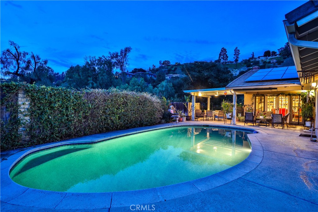 2397 N San Benito Court