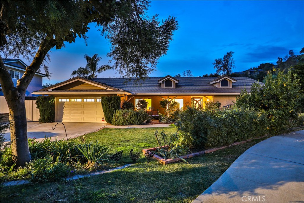 2397 N San Benito Court