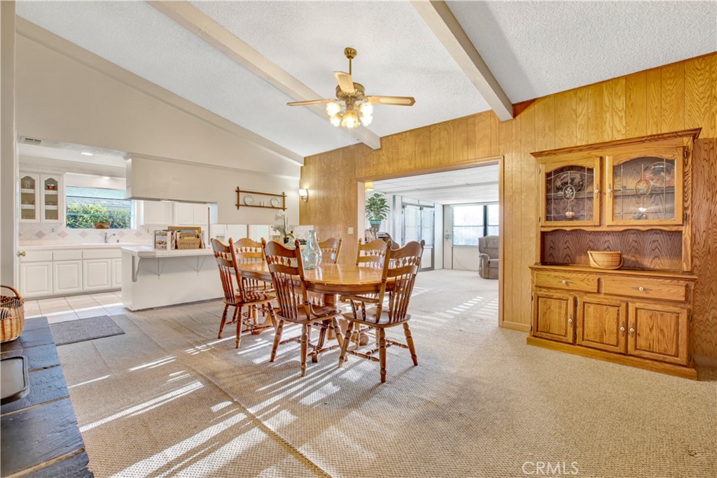 1885 Rosemount Avenue