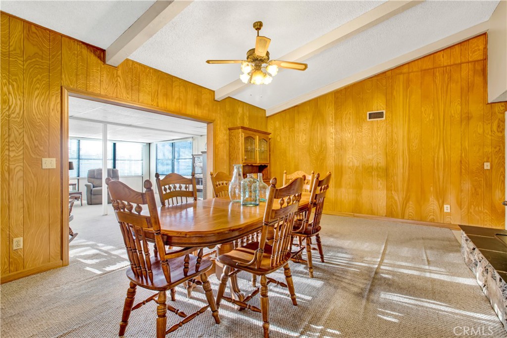 1885 Rosemount Avenue