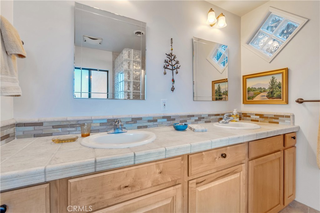 1959 Bridgeport Avenue