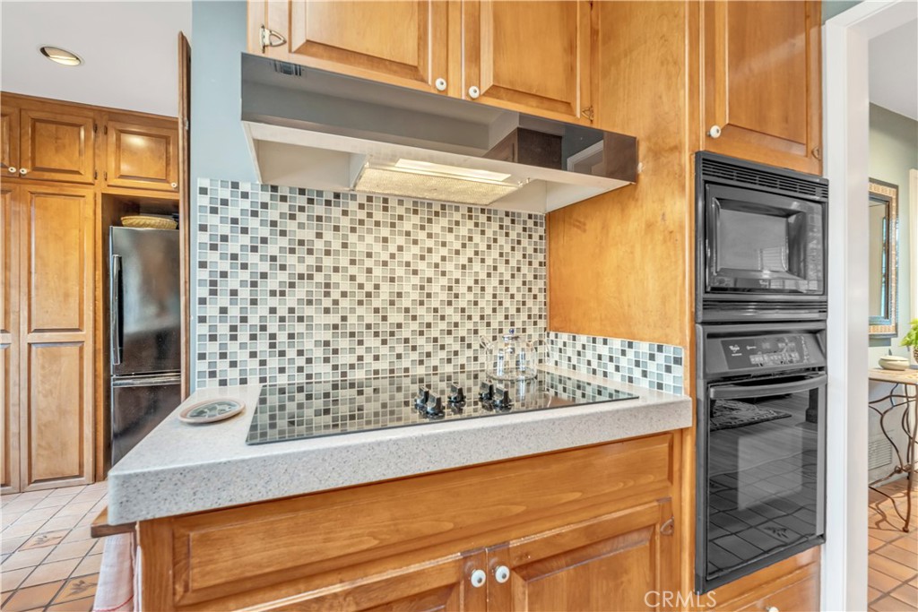 1959 Bridgeport Avenue