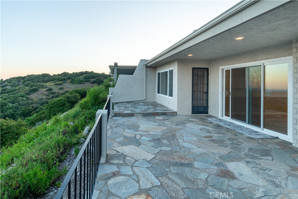 818 W Highpoint Drive