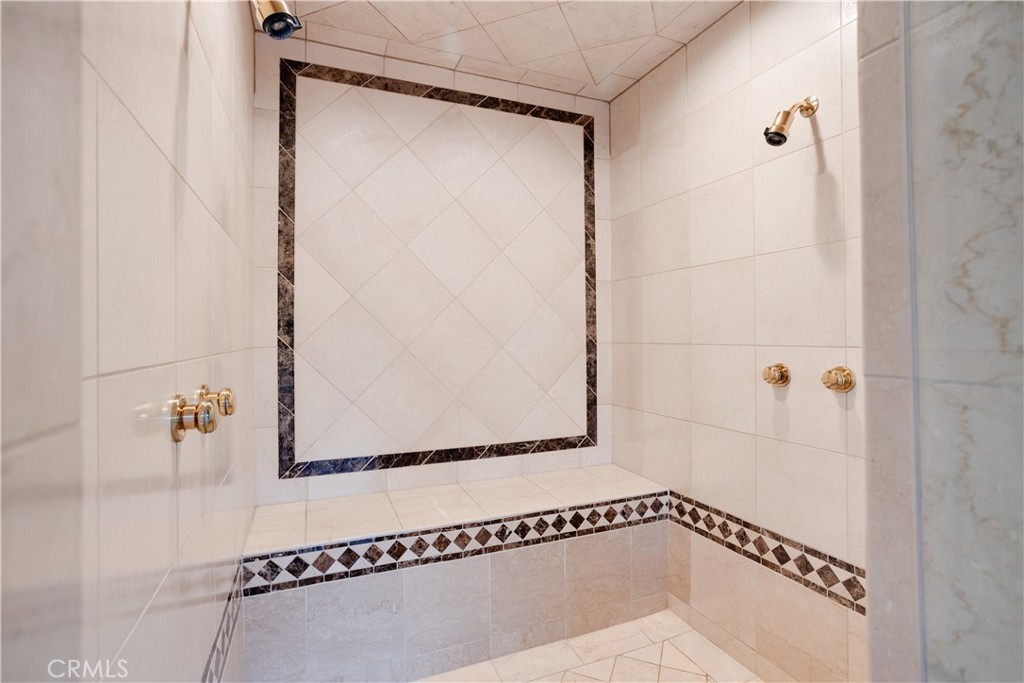 840 Peninsula Avenue