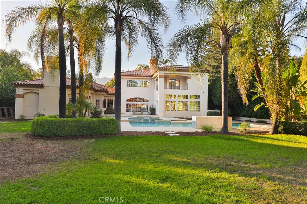 840 Peninsula Avenue