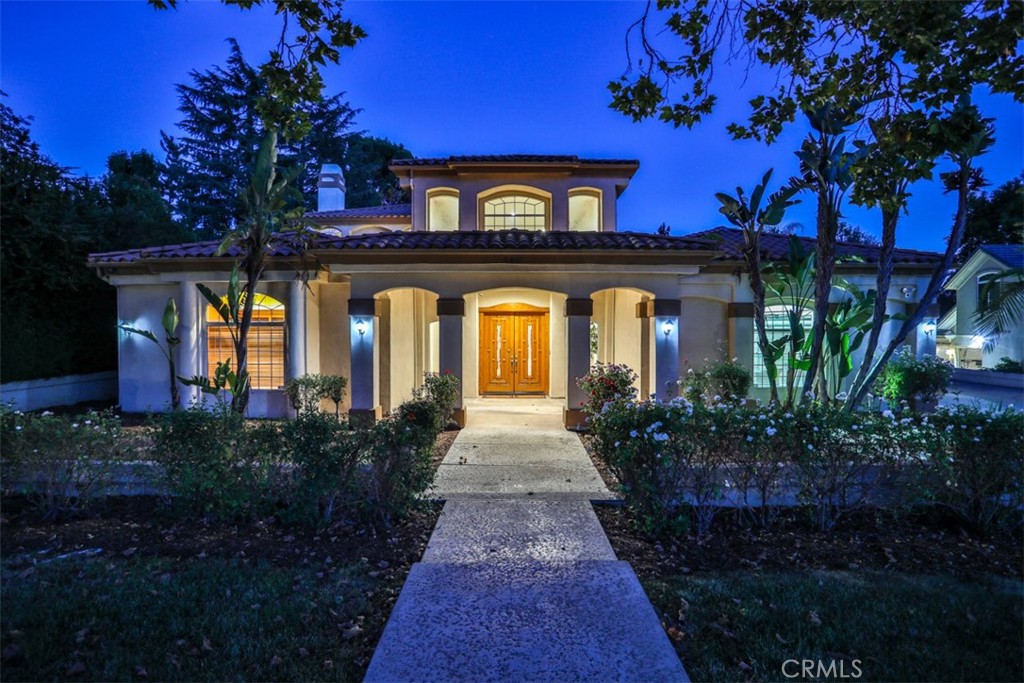 840 Peninsula Avenue