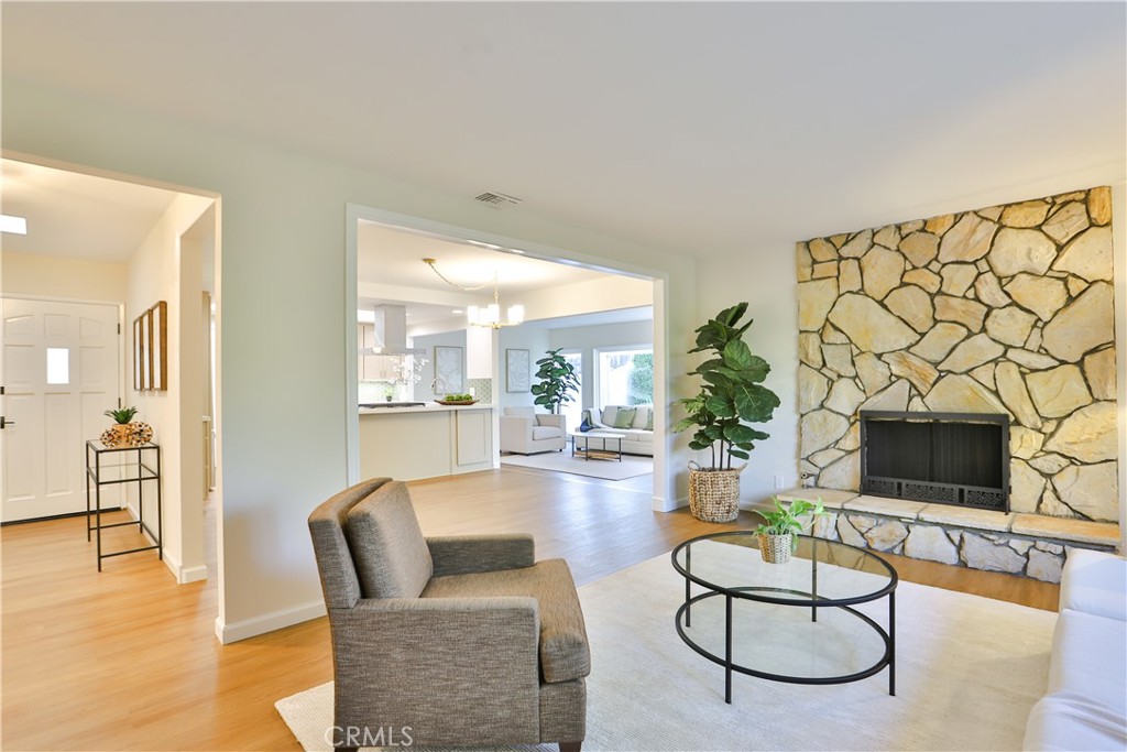 1159 Oak Knoll Terrace