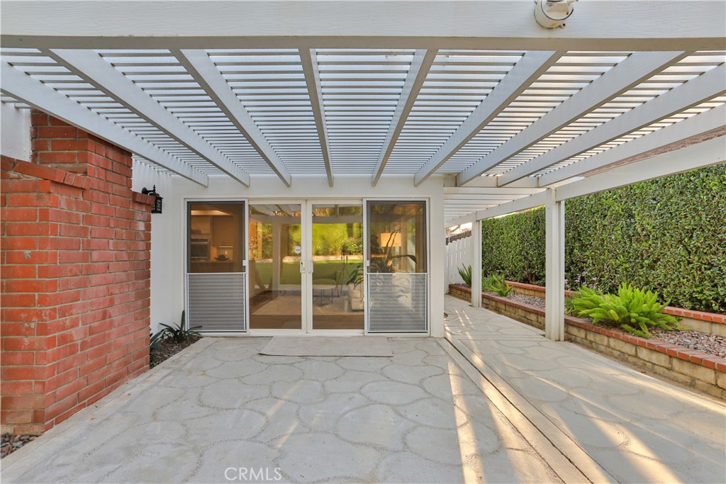 1159 Oak Knoll Terrace