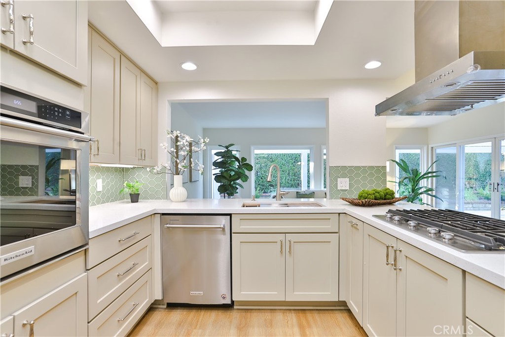 1159 Oak Knoll Terrace