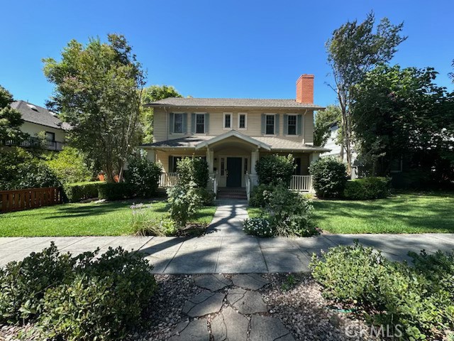 1025 N College Avenue