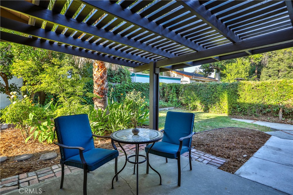 481 University Circle