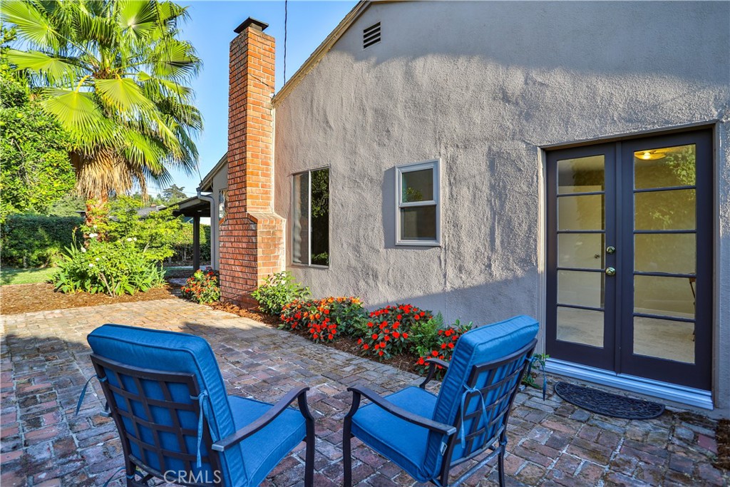 481 University Circle