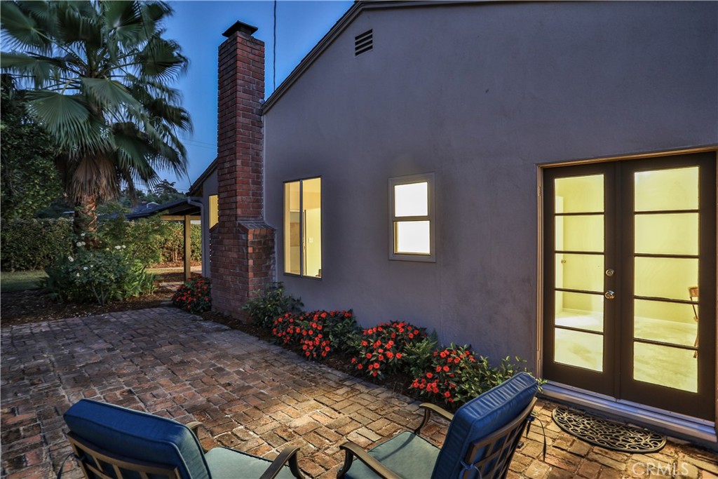 481 University Circle