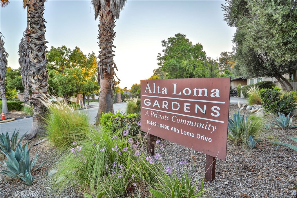 10448 Alta Loma Drive