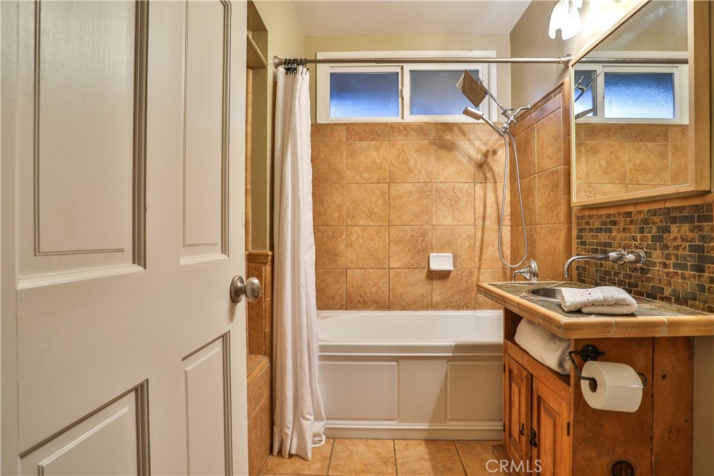 10448 Alta Loma Drive