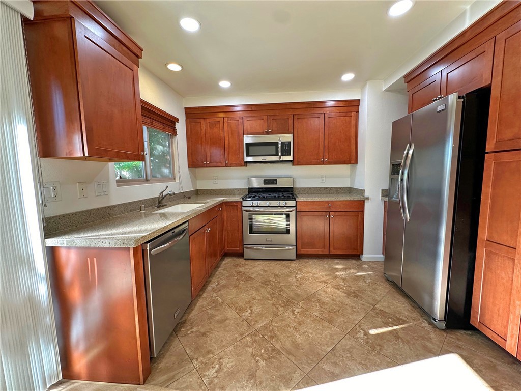 1365 Lafayette Road A