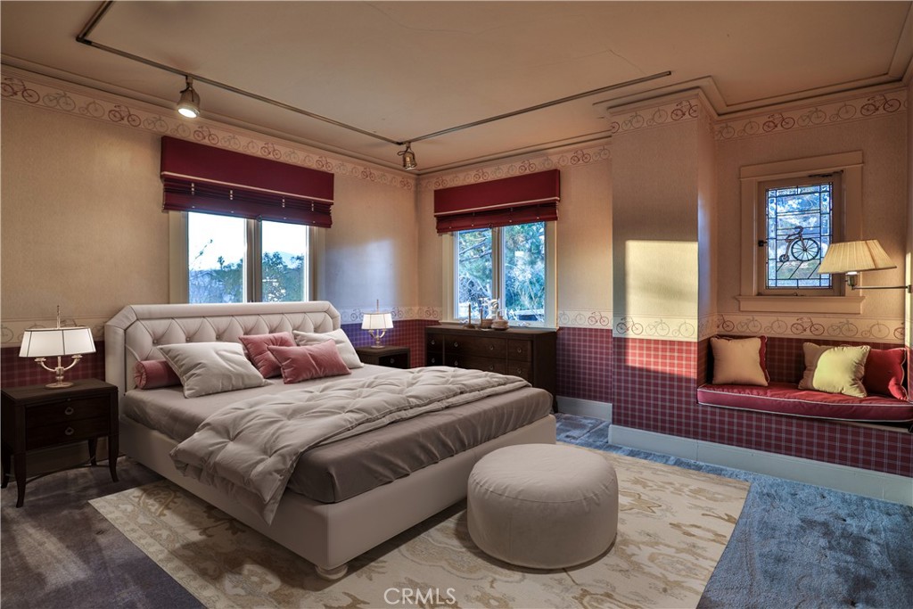 1890 Palomino Avenue