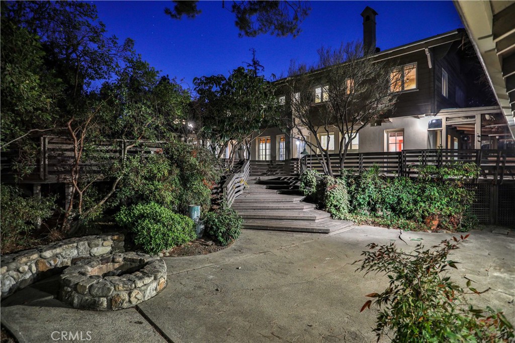 1890 Palomino Avenue