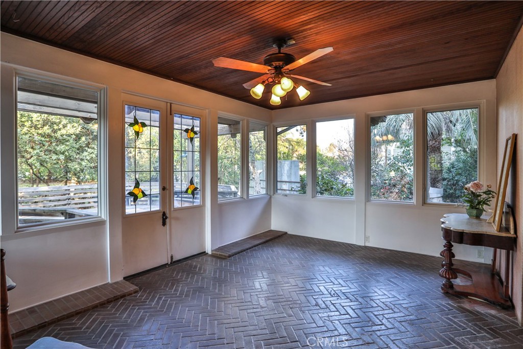 1890 Palomino Avenue