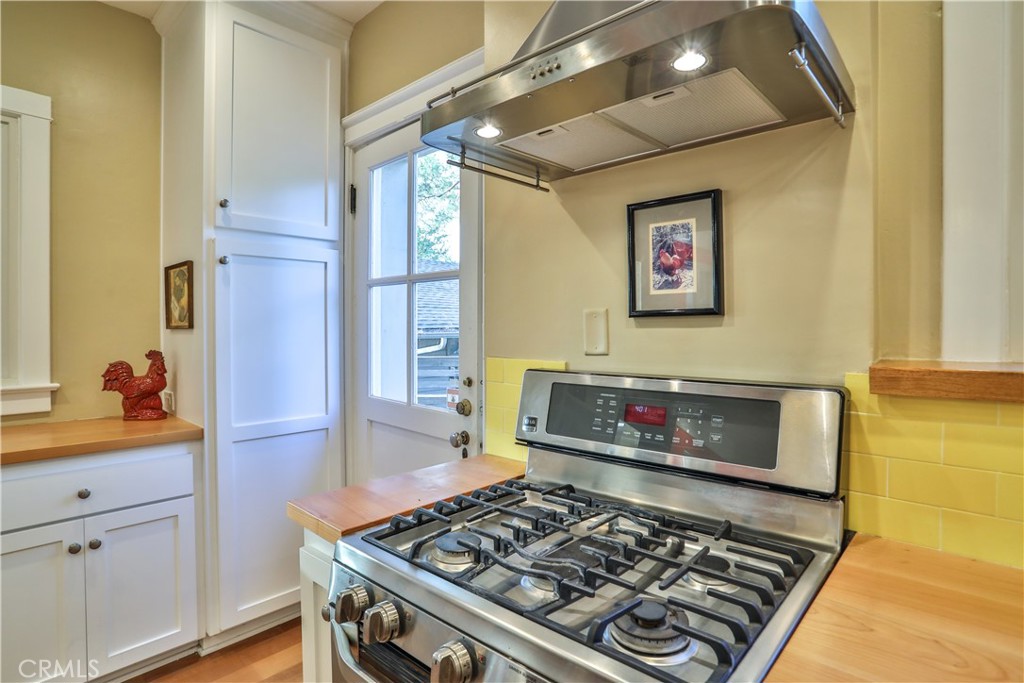 1890 Palomino Avenue