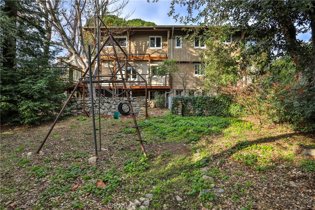 1890 Palomino Avenue