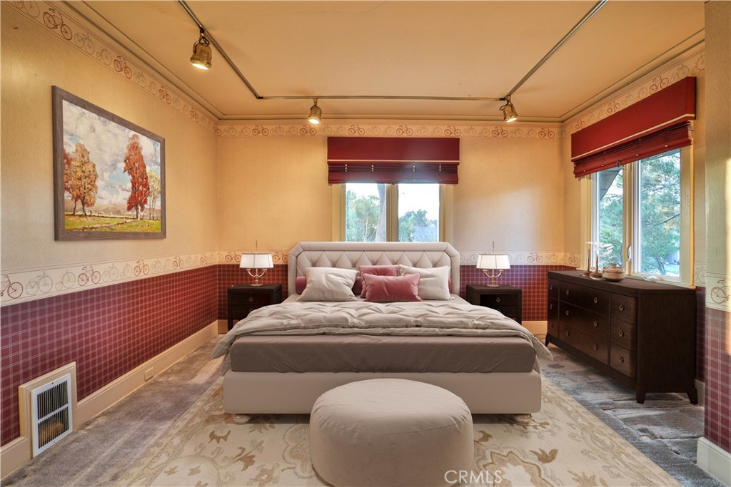 1890 Palomino Avenue