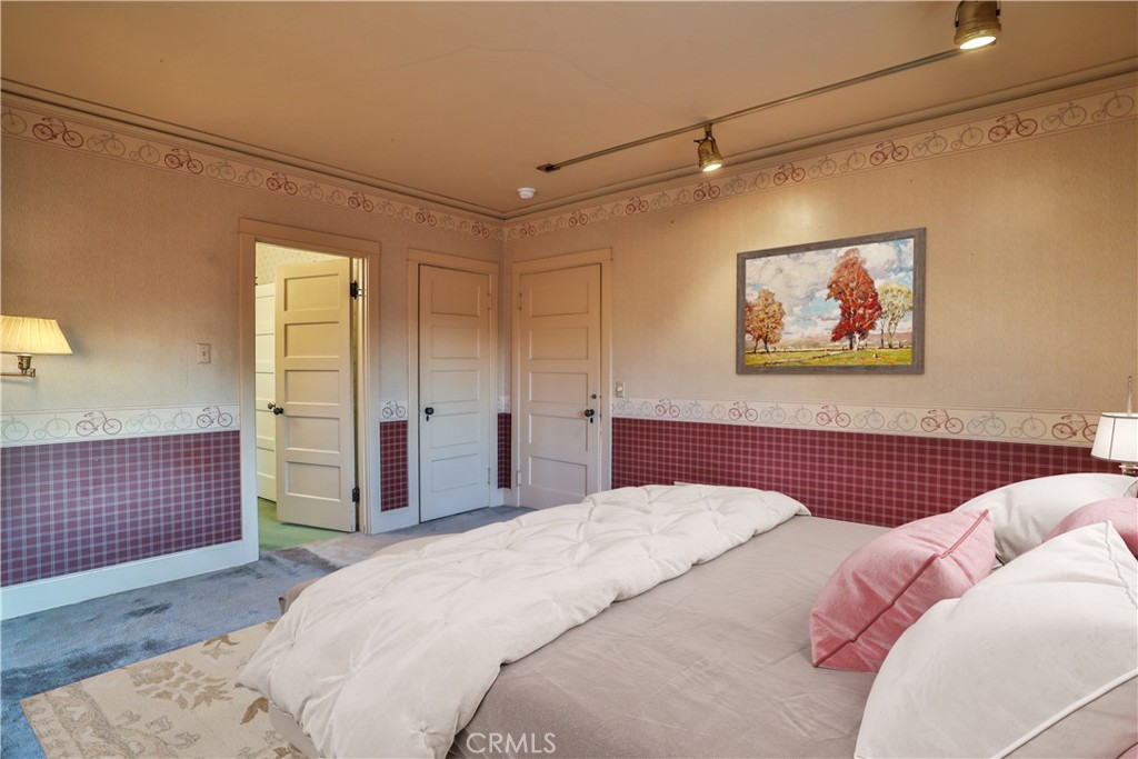 1890 Palomino Avenue