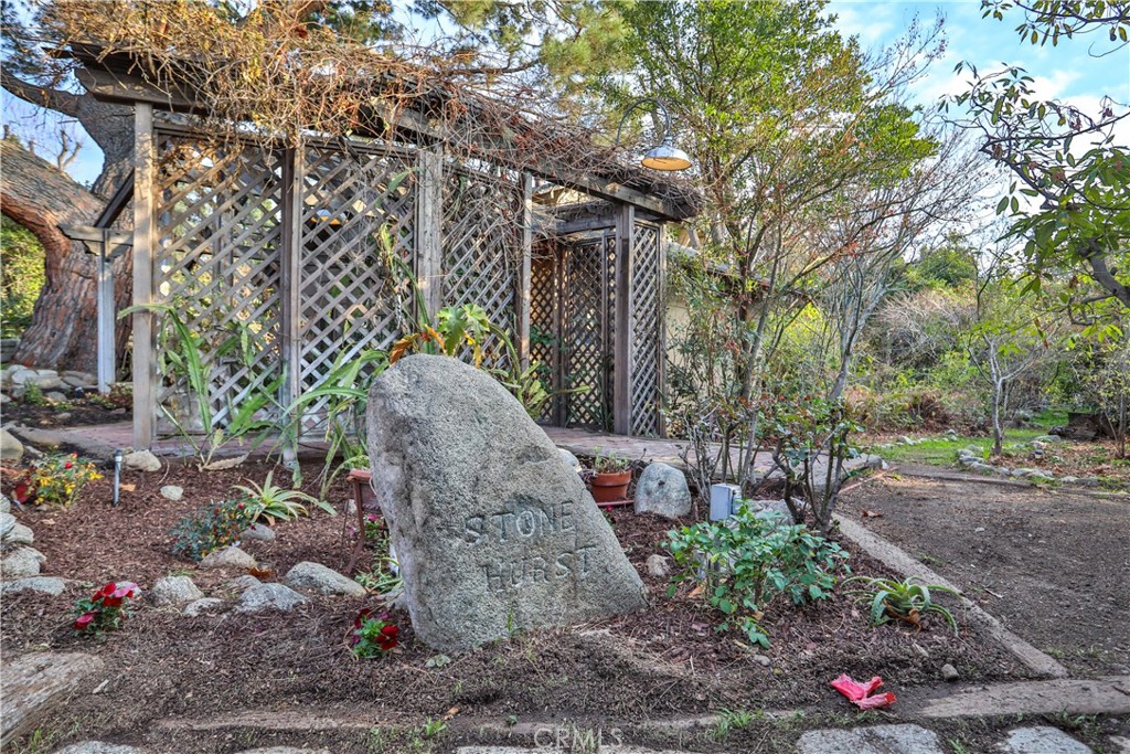 1890 Palomino Avenue