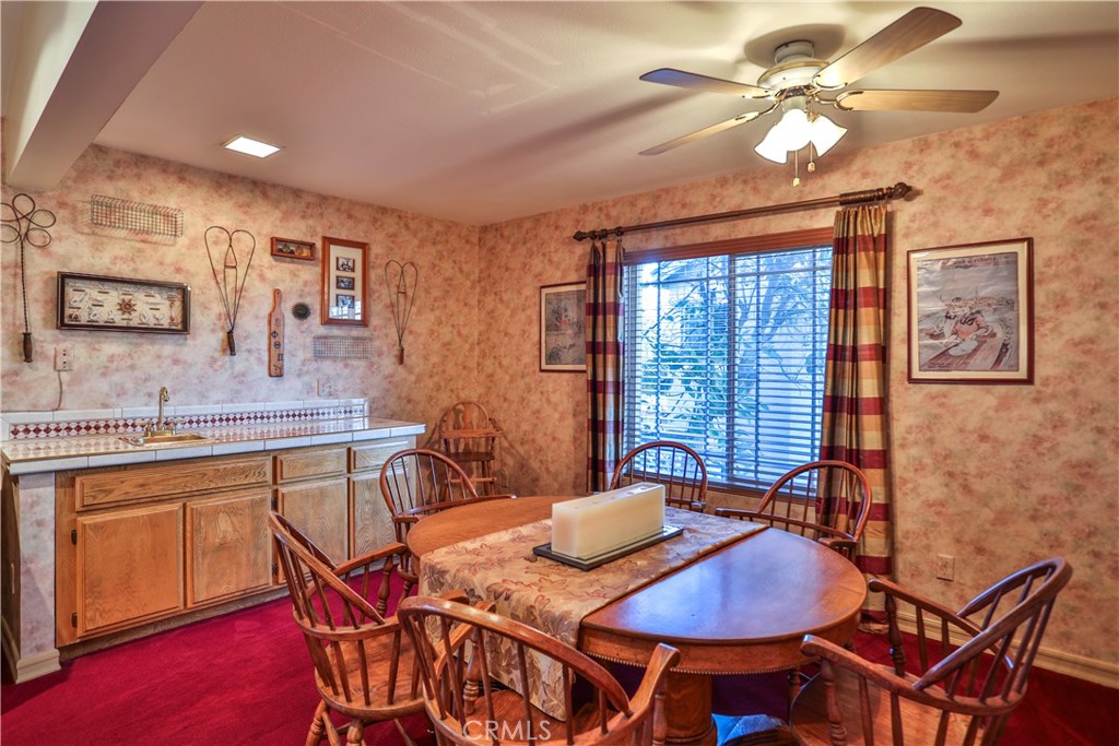 105 E Blue Mountain Way