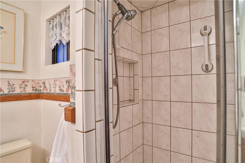 1847 Bonnie Brae Street