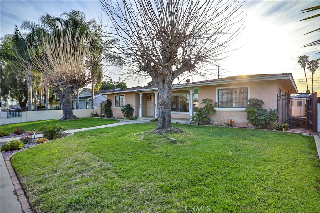 1847 Bonnie Brae Street