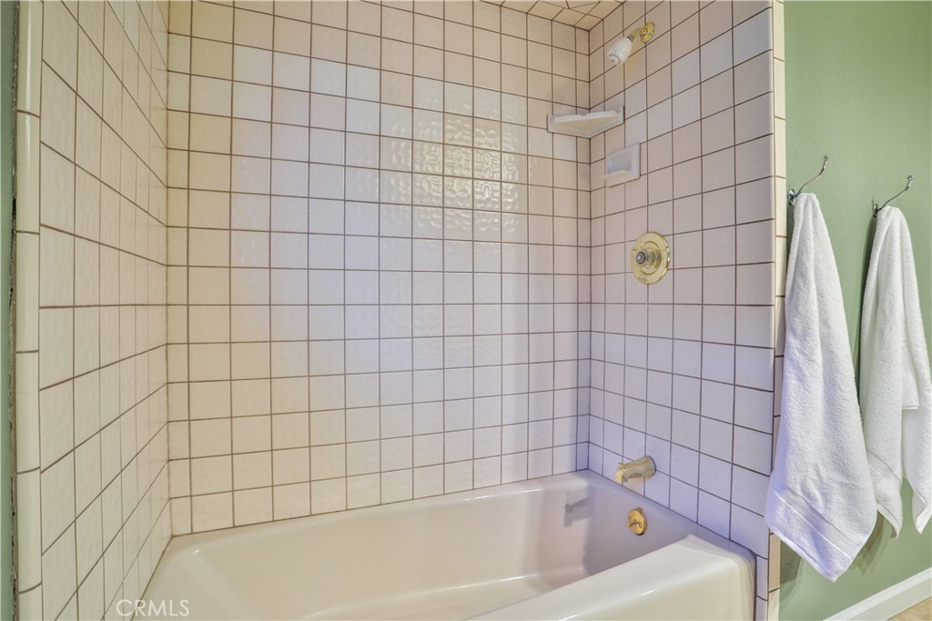 1847 Bonnie Brae Street