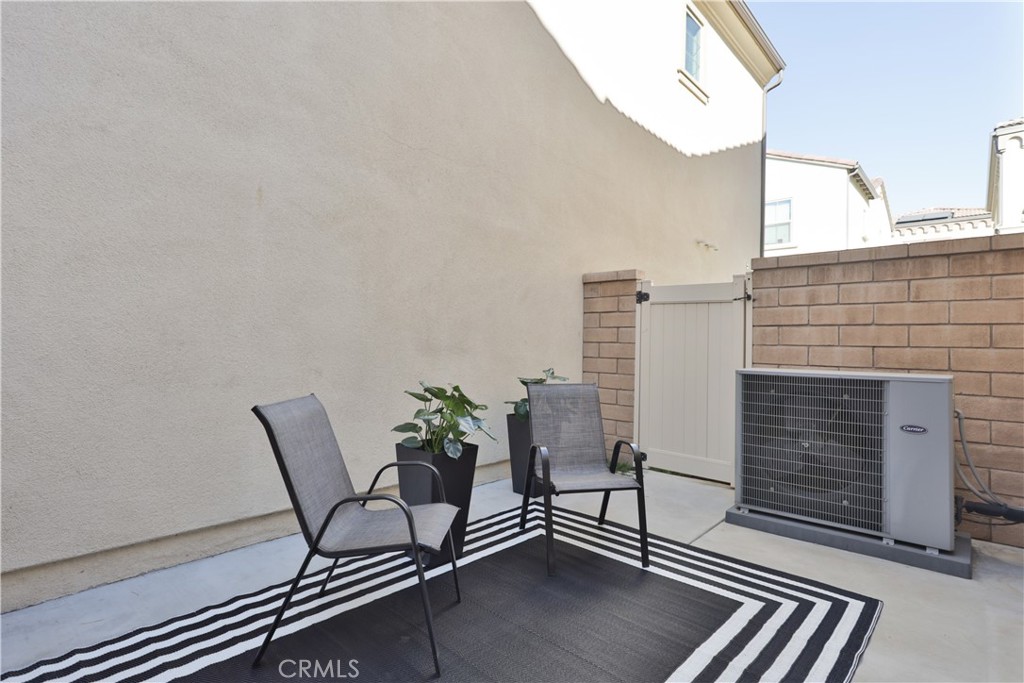 2288 Raspberry Court