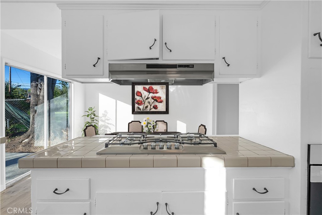 2981 Grayburn Street