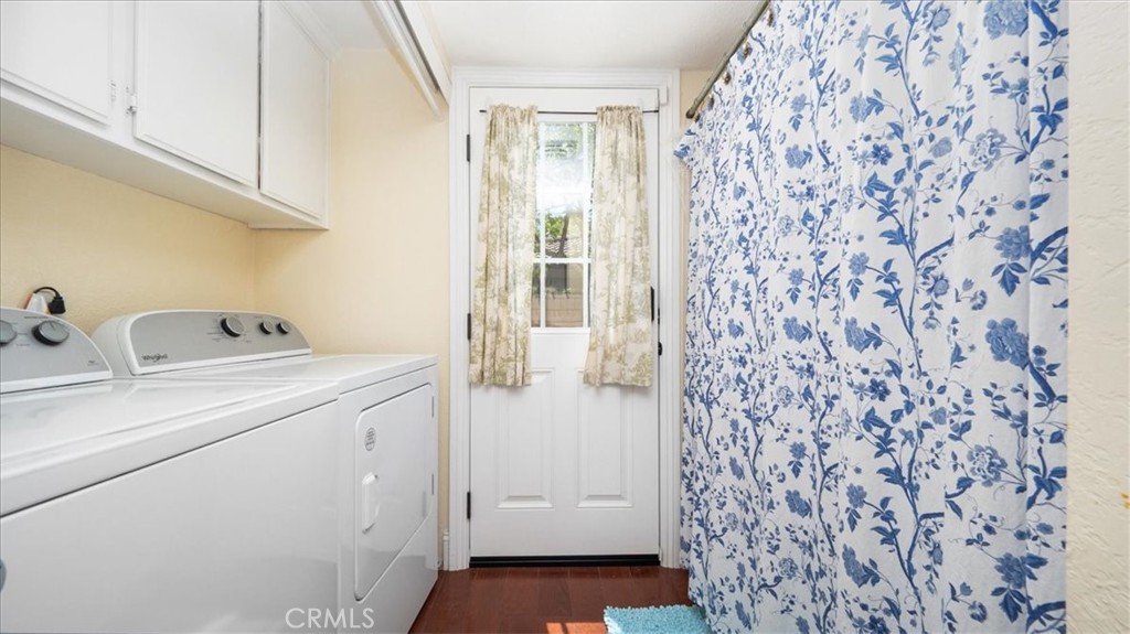 1819 Elmhurst Circle