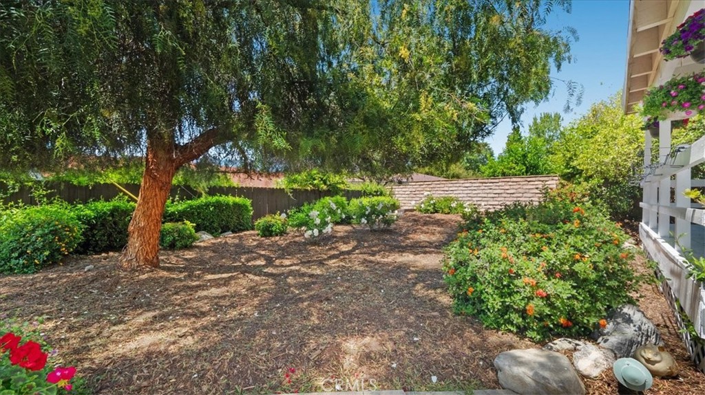 1819 Elmhurst Circle