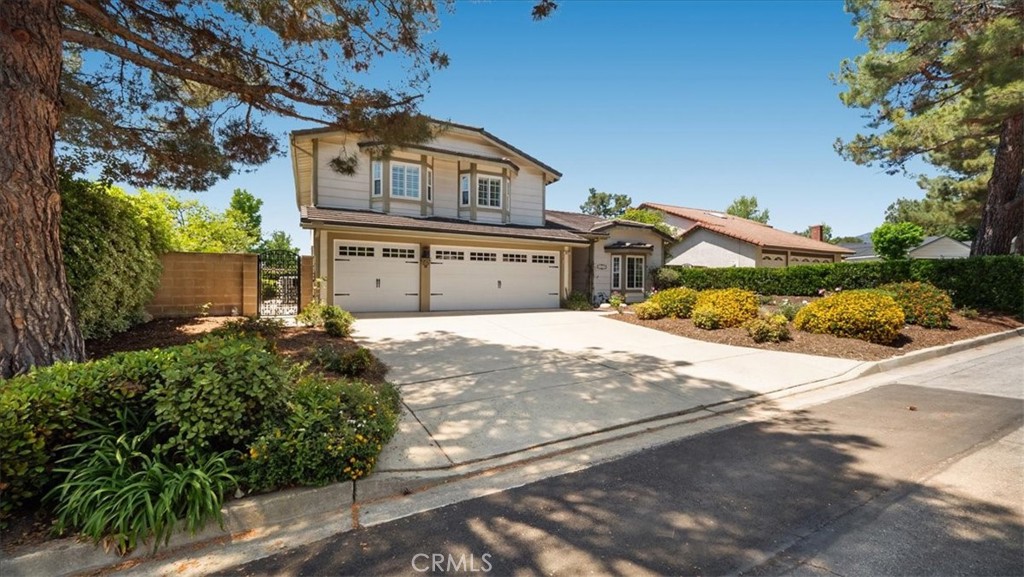 1819 Elmhurst Circle