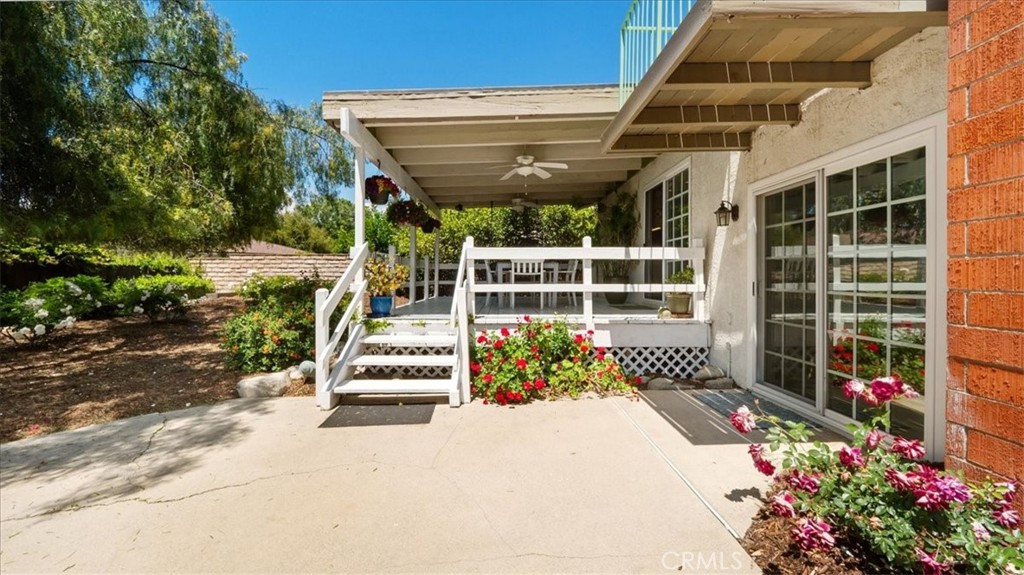 1819 Elmhurst Circle