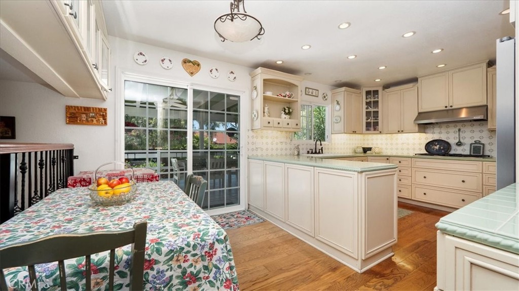 1819 Elmhurst Circle