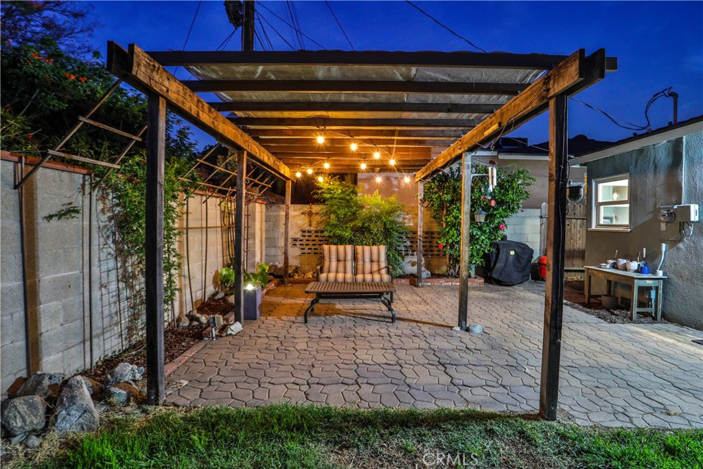 139 E Villanova Drive