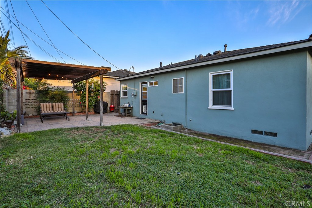 139 E Villanova Drive