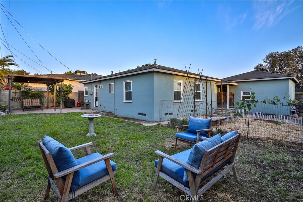 139 E Villanova Drive