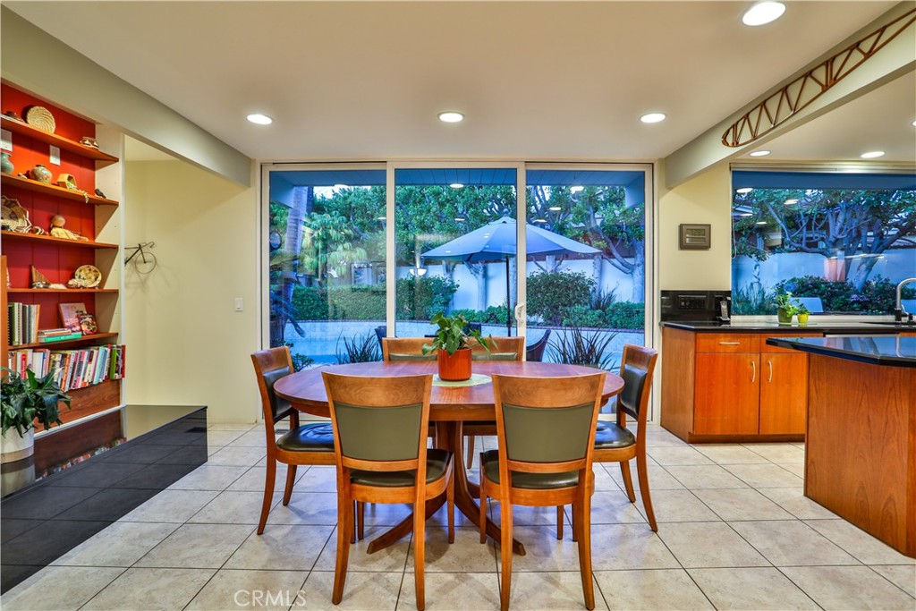 868 Guanajuato Drive