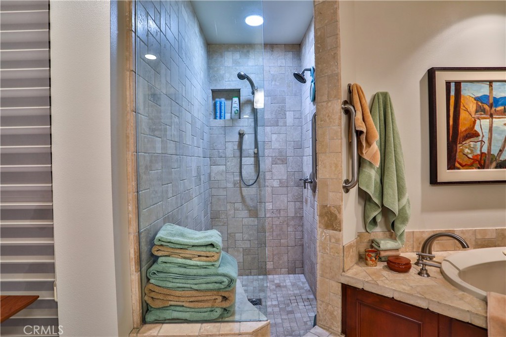 868 Guanajuato Drive