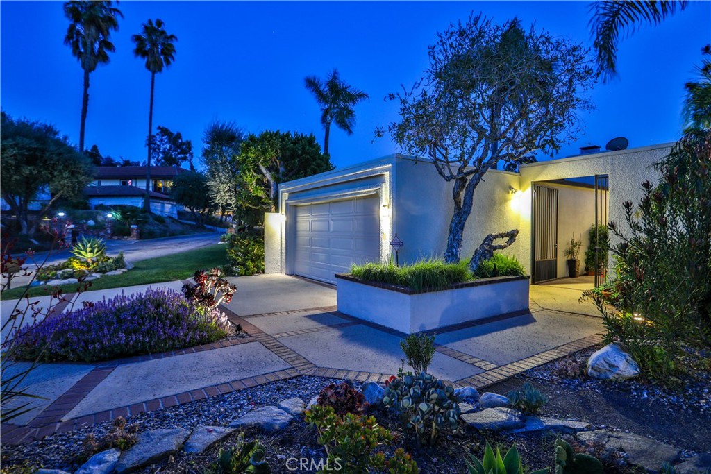 868 Guanajuato Drive