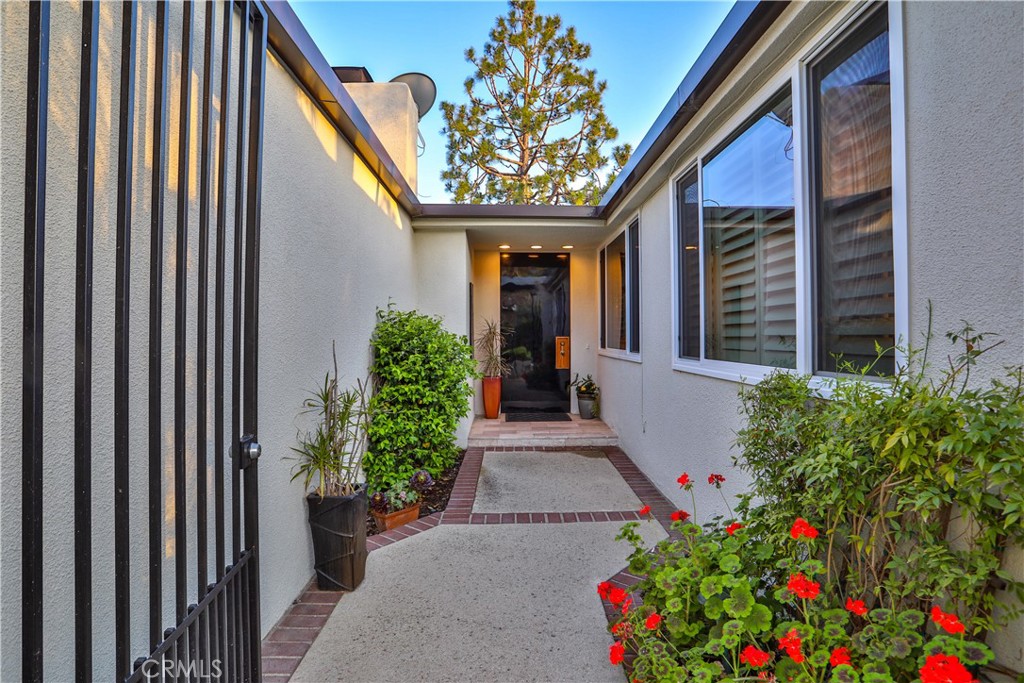 868 Guanajuato Drive