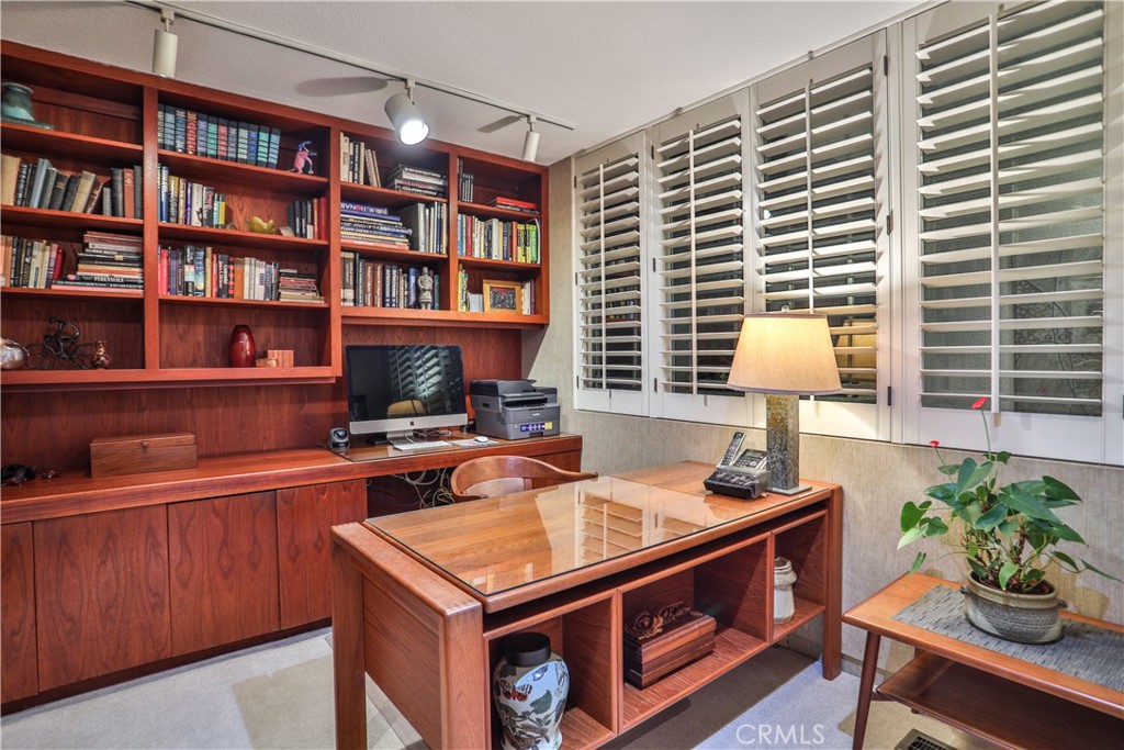 868 Guanajuato Drive